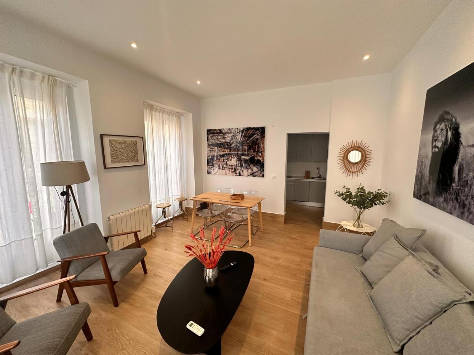 Amazing 3Bd 3Bth With 9 Balconies By Madrid4You Apartments Екстер'єр фото