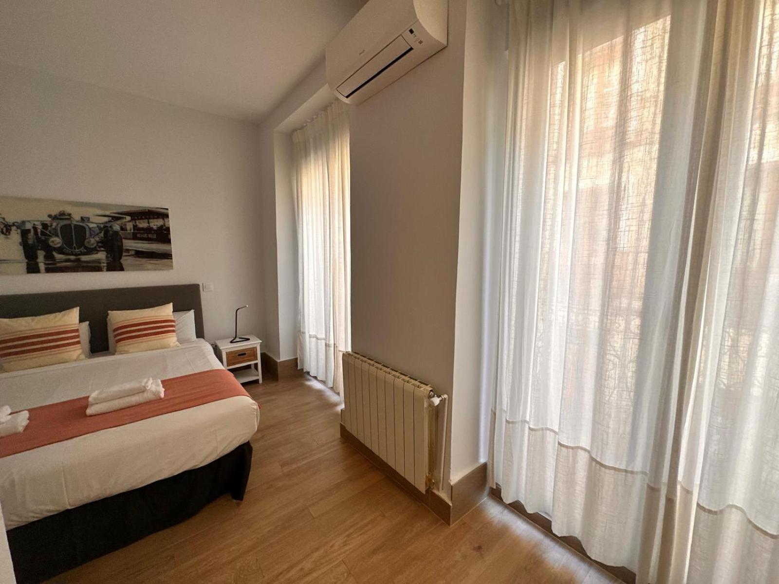 Amazing 3Bd 3Bth With 9 Balconies By Madrid4You Apartments Екстер'єр фото